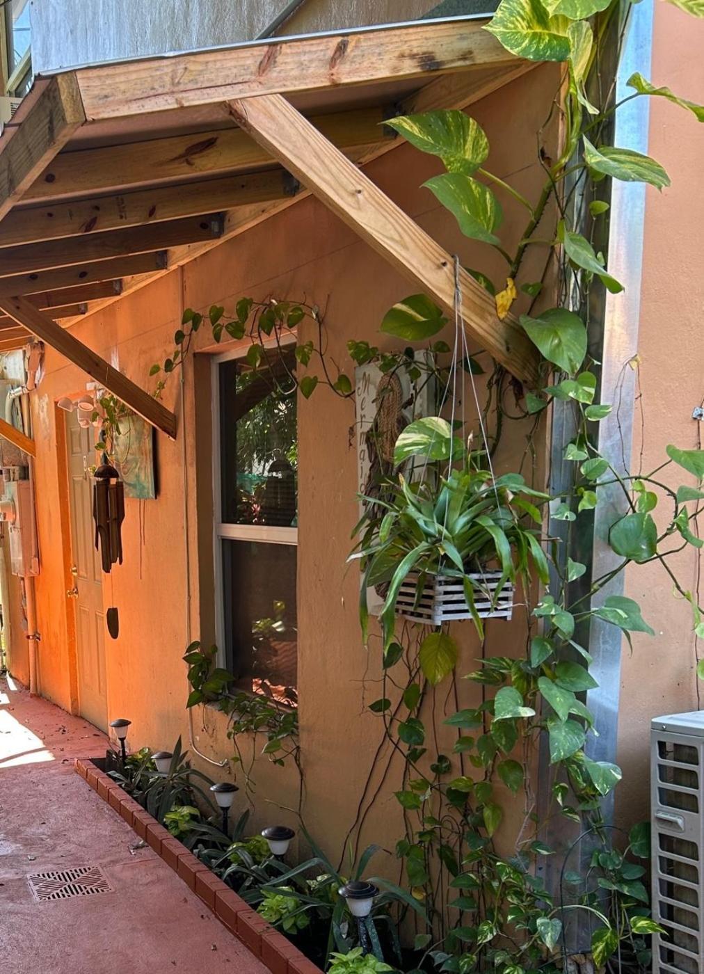 Mermaid'S Cottage غرب شاطئ بالم المظهر الخارجي الصورة